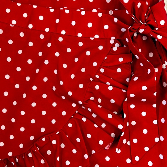 Red polka Dot ruffle skirt - Picture 2 of 4